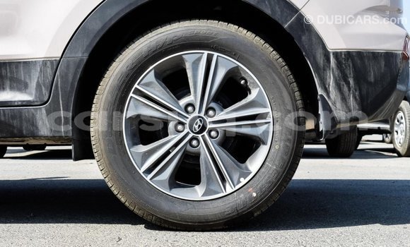 Acheter Import Voiture Hyundai Creta Beige à Import - Dubai, Barh el Gazel Acheter Import Voiture Hyundai Creta Beige à Import - Dubai, Barh el Gazel