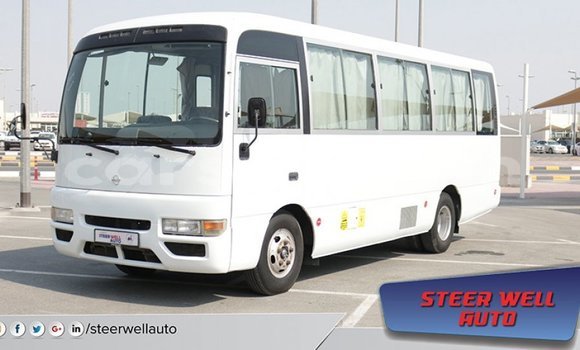 Acheter Import Utilitaire Nissan Evalia Blanc à Import - Dubai, Barh el Gazel