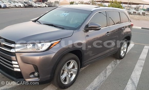Buy Import Toyota Highlander Other Car in Import - Dubai in Barh el Gazel Buy Import Toyota Highlander Other Car in Import - Dubai in Barh el Gazel