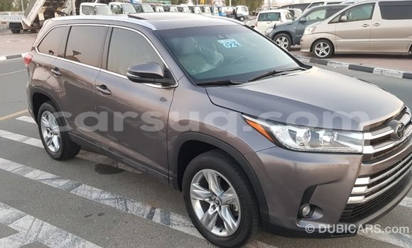 Buy Import Toyota Highlander Other Car in Import - Dubai in Barh el Gazel Buy Import Toyota Highlander Other Car in Import - Dubai in Barh el Gazel