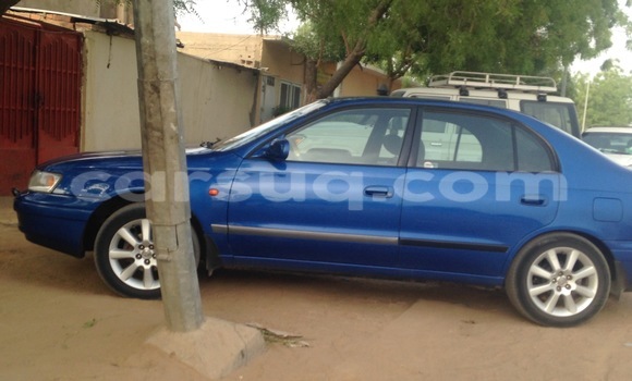 Acheter Occasion Voiture Toyota Corolla Bleu à N'Djamena au Tchad Acheter Occasion Voiture Toyota Corolla Bleu à N'Djamena au Tchad