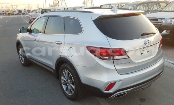 Buy Import Hyundai Santa Fe Other Car in Import - Dubai in Barh el Gazel Buy Import Hyundai Santa Fe Other Car in Import - Dubai in Barh el Gazel