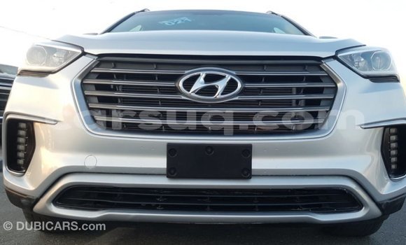Buy Import Hyundai Santa Fe Other Car in Import - Dubai in Barh el Gazel Buy Import Hyundai Santa Fe Other Car in Import - Dubai in Barh el Gazel