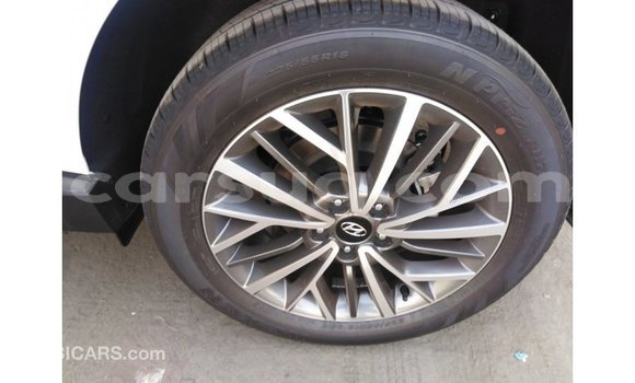 Acheter Import Voiture Hyundai Tucson Blanc à Import - Dubai, Barh el Gazel Acheter Import Voiture Hyundai Tucson Blanc à Import - Dubai, Barh el Gazel