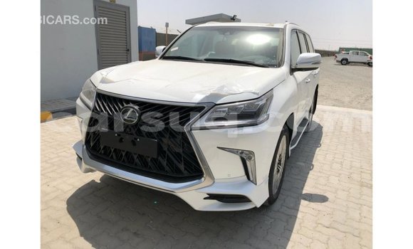 Buy Import Lexus LX White Car in Import - Dubai in Barh el Gazel Buy Import Lexus LX White Car in Import - Dubai in Barh el Gazel