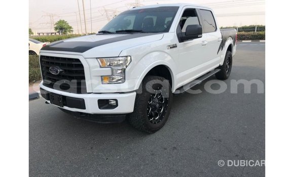 Acheter Import Voiture Ford Club Wagon Blanc à Import - Dubai, Barh el Gazel Acheter Import Voiture Ford Club Wagon Blanc à Import - Dubai, Barh el Gazel