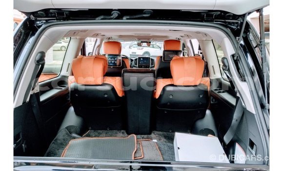 Buy Import Toyota Land Cruiser Black Car in Import - Dubai in Barh el Gazel Buy Import Toyota Land Cruiser Black Car in Import - Dubai in Barh el Gazel