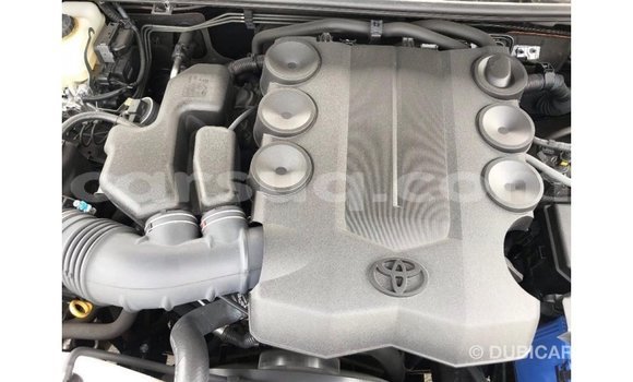 Acheter Import Voiture Toyota Land Cruiser Noir à Import - Dubai, Barh el Gazel Acheter Import Voiture Toyota Land Cruiser Noir à Import - Dubai, Barh el Gazel