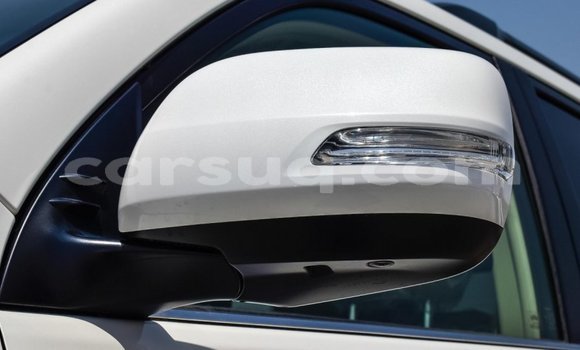 Acheter Neuf Voiture Toyota Land Cruiser Prado Blanc à Abéché, Ouaddai Region Acheter Neuf Voiture Toyota Land Cruiser Prado Blanc à Abéché, Ouaddai Region