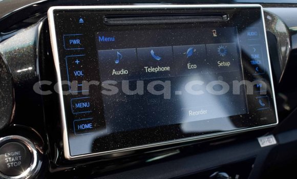 Acheter Neuf Voiture Toyota Hilux Gris à Abéché, Ouaddai Region Acheter Neuf Voiture Toyota Hilux Gris à Abéché, Ouaddai Region