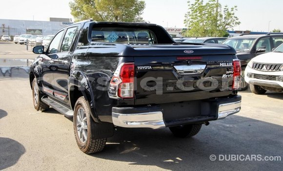Acheter Import Voiture Toyota Hilux Noir à Import - Dubai, Barh el Gazel Acheter Import Voiture Toyota Hilux Noir à Import - Dubai, Barh el Gazel