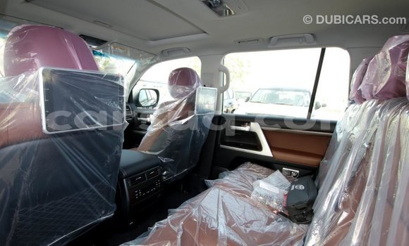 Buy Import Toyota Land Cruiser Black Car in Import - Dubai in Barh el Gazel Buy Import Toyota Land Cruiser Black Car in Import - Dubai in Barh el Gazel