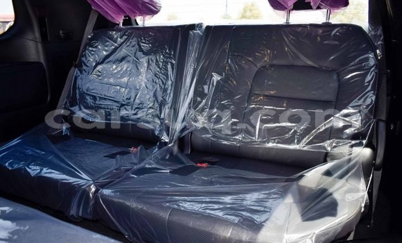 Acheter Neuf Voiture Toyota Land Cruiser Noir à Abéché, Ouaddai Region Acheter Neuf Voiture Toyota Land Cruiser Noir à Abéché, Ouaddai Region