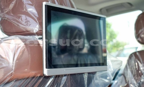 Acheter Neuf Voiture Toyota Land Cruiser Noir à Abéché, Ouaddai Region Acheter Neuf Voiture Toyota Land Cruiser Noir à Abéché, Ouaddai Region