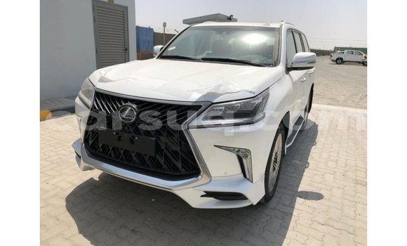 Acheter Import Voiture Lexus LX Blanc à Import - Dubai, Barh el Gazel Acheter Import Voiture Lexus LX Blanc à Import - Dubai, Barh el Gazel
