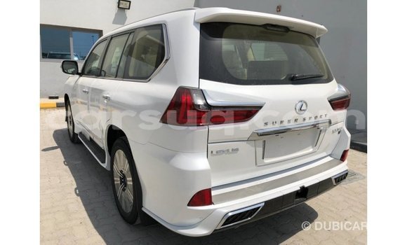 Acheter Import Voiture Lexus LX Blanc à Import - Dubai, Barh el Gazel Acheter Import Voiture Lexus LX Blanc à Import - Dubai, Barh el Gazel