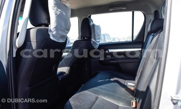 Acheter Import Voiture Toyota Hilux Autre à Import - Dubai, Barh el Gazel Acheter Import Voiture Toyota Hilux Autre à Import - Dubai, Barh el Gazel
