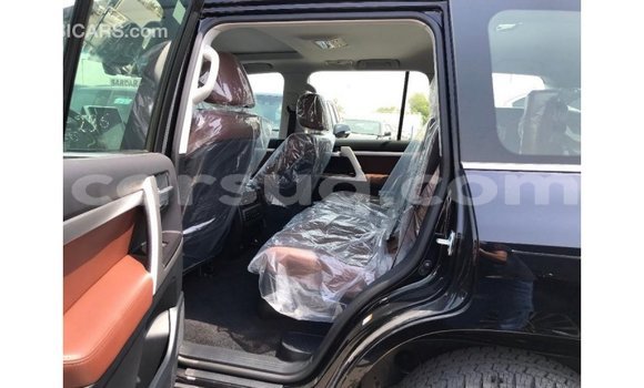 Buy Import Toyota Land Cruiser Black Car in Import - Dubai in Barh el Gazel Buy Import Toyota Land Cruiser Black Car in Import - Dubai in Barh el Gazel