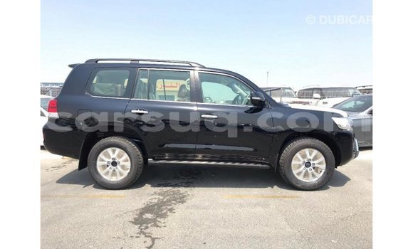 Buy Import Toyota Land Cruiser Black Car in Import - Dubai in Barh el Gazel Buy Import Toyota Land Cruiser Black Car in Import - Dubai in Barh el Gazel