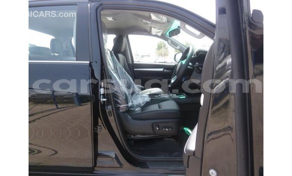 Buy Import Toyota Hilux Black Car in Import - Dubai in Barh el Gazel Buy Import Toyota Hilux Black Car in Import - Dubai in Barh el Gazel