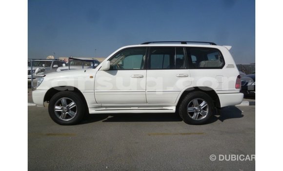 Acheter Import Voiture Toyota Land Cruiser Blanc à Import - Dubai, Barh el Gazel Acheter Import Voiture Toyota Land Cruiser Blanc à Import - Dubai, Barh el Gazel
