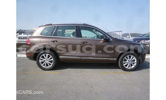Acheter Import Voiture Volkswagen Touareg Marron à Import - Dubai, Barh el Gazel Acheter Import Voiture Volkswagen Touareg Marron à Import - Dubai, Barh el Gazel