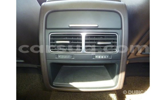 Acheter Import Voiture Volkswagen Touareg Marron à Import - Dubai, Barh el Gazel Acheter Import Voiture Volkswagen Touareg Marron à Import - Dubai, Barh el Gazel