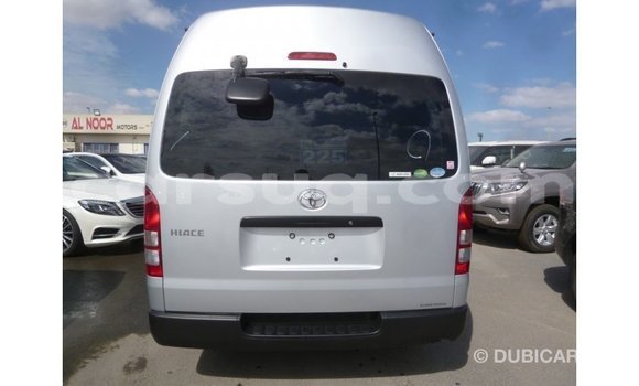 Acheter Import Voiture Toyota Hiace Autre à Import - Dubai, Barh el Gazel Acheter Import Voiture Toyota Hiace Autre à Import - Dubai, Barh el Gazel