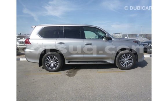 Acheter Import Voiture Lexus LX Autre à Import - Dubai, Barh el Gazel Acheter Import Voiture Lexus LX Autre à Import - Dubai, Barh el Gazel