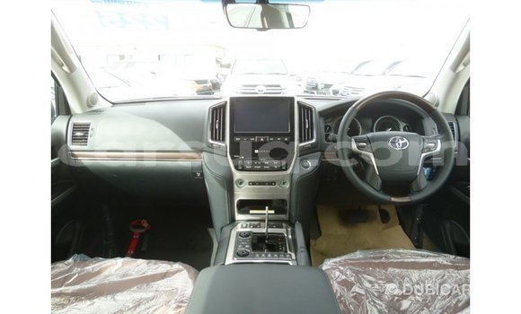Acheter Import Voiture Toyota Land Cruiser Autre à Import - Dubai, Barh el Gazel Acheter Import Voiture Toyota Land Cruiser Autre à Import - Dubai, Barh el Gazel