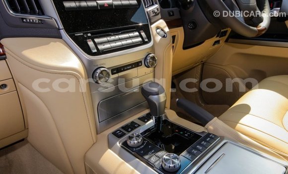 Buy Import Toyota Land Cruiser Black Car in Import - Dubai in Barh el Gazel Buy Import Toyota Land Cruiser Black Car in Import - Dubai in Barh el Gazel