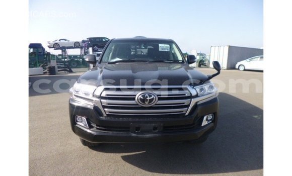 Acheter Import Voiture Toyota Land Cruiser Noir à Import - Dubai, Barh el Gazel Acheter Import Voiture Toyota Land Cruiser Noir à Import - Dubai, Barh el Gazel