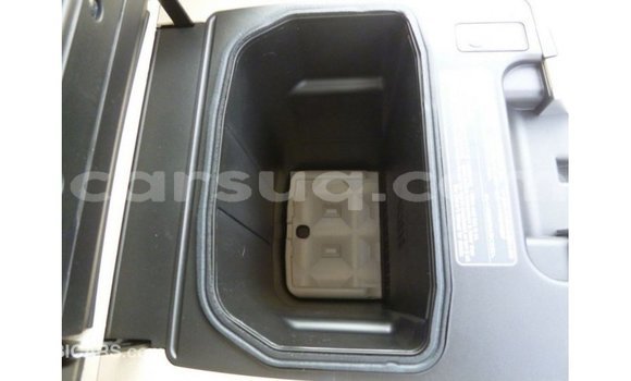Acheter Import Voiture Toyota Land Cruiser Autre à Import - Dubai, Barh el Gazel Acheter Import Voiture Toyota Land Cruiser Autre à Import - Dubai, Barh el Gazel