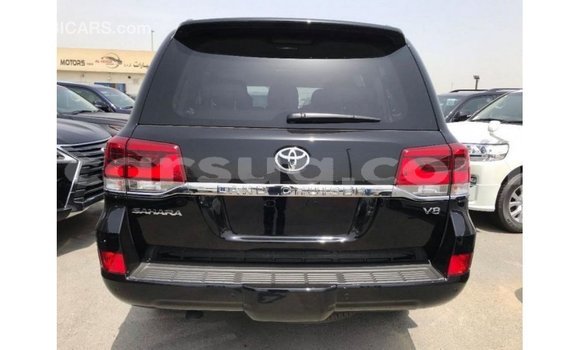 Acheter Import Voiture Toyota Land Cruiser Noir à Import - Dubai, Barh el Gazel Acheter Import Voiture Toyota Land Cruiser Noir à Import - Dubai, Barh el Gazel