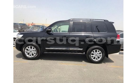 Acheter Import Voiture Toyota Land Cruiser Noir à Import - Dubai, Barh el Gazel Acheter Import Voiture Toyota Land Cruiser Noir à Import - Dubai, Barh el Gazel