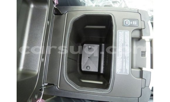 Acheter Import Voiture Toyota Land Cruiser Noir à Import - Dubai, Barh el Gazel Acheter Import Voiture Toyota Land Cruiser Noir à Import - Dubai, Barh el Gazel
