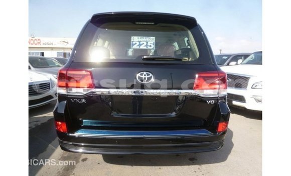 Acheter Import Voiture Toyota Land Cruiser Noir à Import - Dubai, Barh el Gazel Acheter Import Voiture Toyota Land Cruiser Noir à Import - Dubai, Barh el Gazel