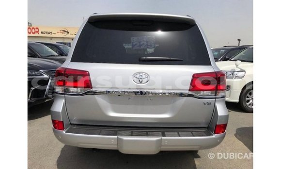 Acheter Import Voiture Toyota Land Cruiser Autre à Import - Dubai, Barh el Gazel Acheter Import Voiture Toyota Land Cruiser Autre à Import - Dubai, Barh el Gazel