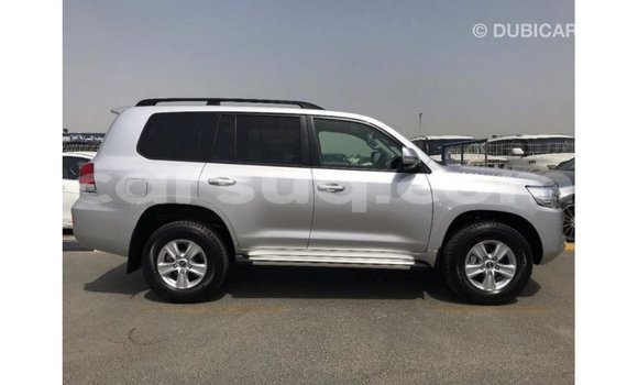 Acheter Import Voiture Toyota Land Cruiser Autre à Import - Dubai, Barh el Gazel Acheter Import Voiture Toyota Land Cruiser Autre à Import - Dubai, Barh el Gazel
