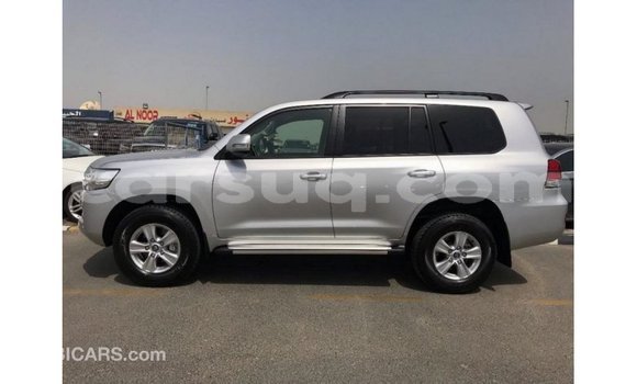 Acheter Import Voiture Toyota Land Cruiser Autre à Import - Dubai, Barh el Gazel Acheter Import Voiture Toyota Land Cruiser Autre à Import - Dubai, Barh el Gazel