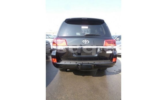 Acheter Import Voiture Toyota Land Cruiser Noir à Import - Dubai, Barh el Gazel Acheter Import Voiture Toyota Land Cruiser Noir à Import - Dubai, Barh el Gazel