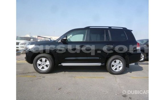 Acheter Import Voiture Toyota Land Cruiser Noir à Import - Dubai, Barh el Gazel Acheter Import Voiture Toyota Land Cruiser Noir à Import - Dubai, Barh el Gazel