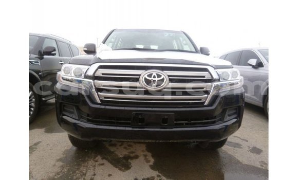 Acheter Import Voiture Toyota Land Cruiser Noir à Import - Dubai, Barh el Gazel Acheter Import Voiture Toyota Land Cruiser Noir à Import - Dubai, Barh el Gazel