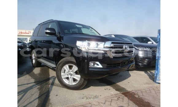 Acheter Import Voiture Toyota Land Cruiser Noir à Import - Dubai, Barh el Gazel Acheter Import Voiture Toyota Land Cruiser Noir à Import - Dubai, Barh el Gazel