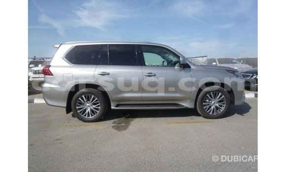 Acheter Import Voiture Lexus LX Autre à Import - Dubai, Barh el Gazel Acheter Import Voiture Lexus LX Autre à Import - Dubai, Barh el Gazel