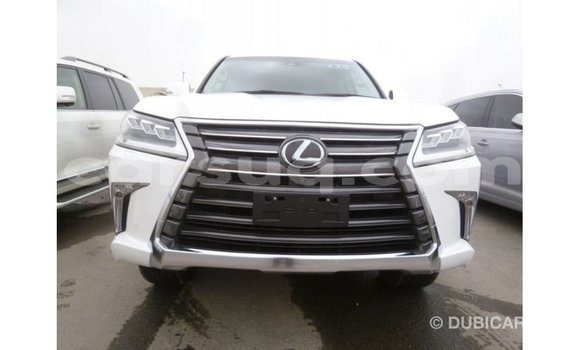 Acheter Import Voiture Lexus LX Blanc à Import - Dubai, Barh el Gazel Acheter Import Voiture Lexus LX Blanc à Import - Dubai, Barh el Gazel