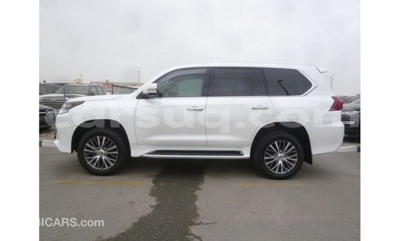 Acheter Import Voiture Lexus LX Blanc à Import - Dubai, Barh el Gazel Acheter Import Voiture Lexus LX Blanc à Import - Dubai, Barh el Gazel