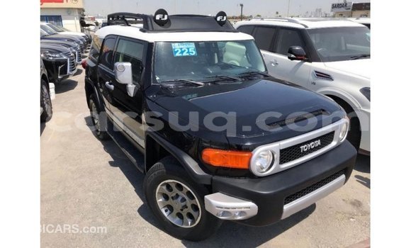 Buy Import Toyota FJ Cruiser Black Car in Import - Dubai in Barh el Gazel Buy Import Toyota FJ Cruiser Black Car in Import - Dubai in Barh el Gazel