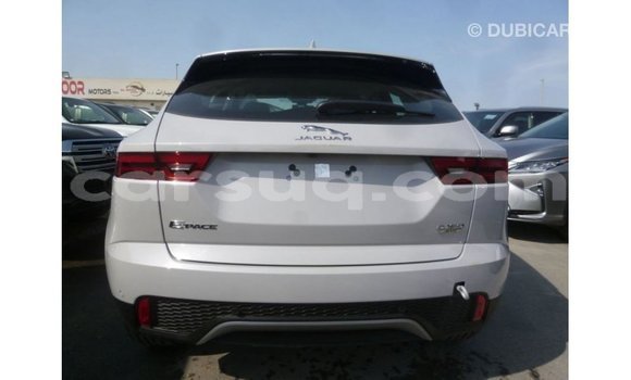 Acheter Import Voiture Jaguar E-Pace Blanc à Import - Dubai, Barh el Gazel Acheter Import Voiture Jaguar E-Pace Blanc à Import - Dubai, Barh el Gazel