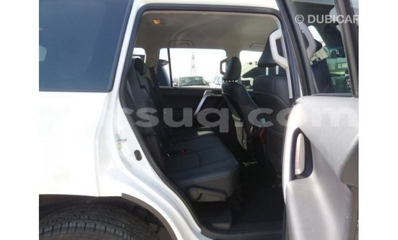Acheter Import Voiture Toyota Prado Blanc à Import - Dubai, Barh el Gazel Acheter Import Voiture Toyota Prado Blanc à Import - Dubai, Barh el Gazel